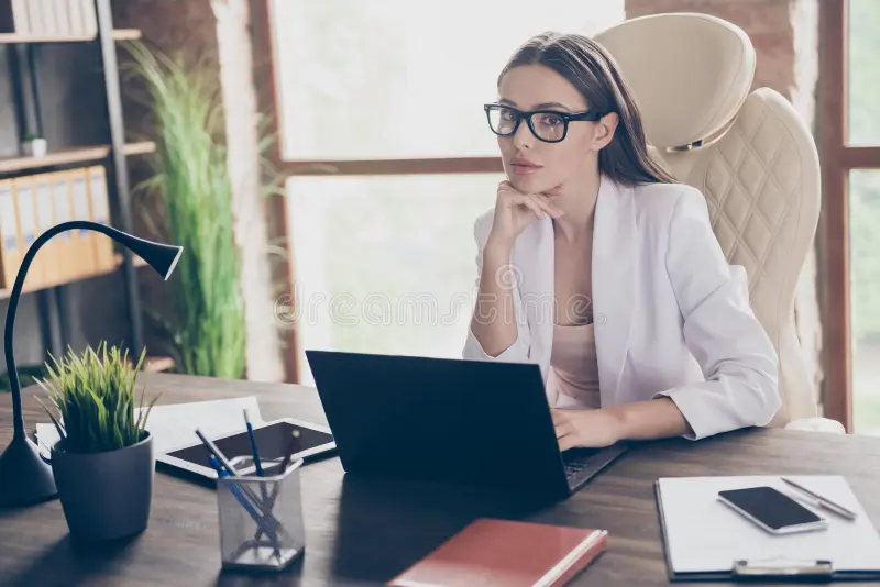 Experta en Seguros de Lujo